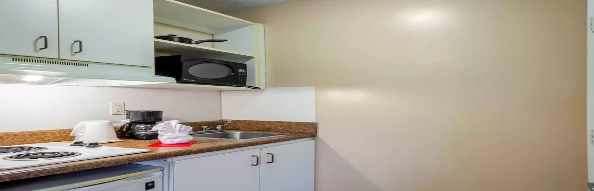Hotel Tampa Bay Extended - Airport 2*