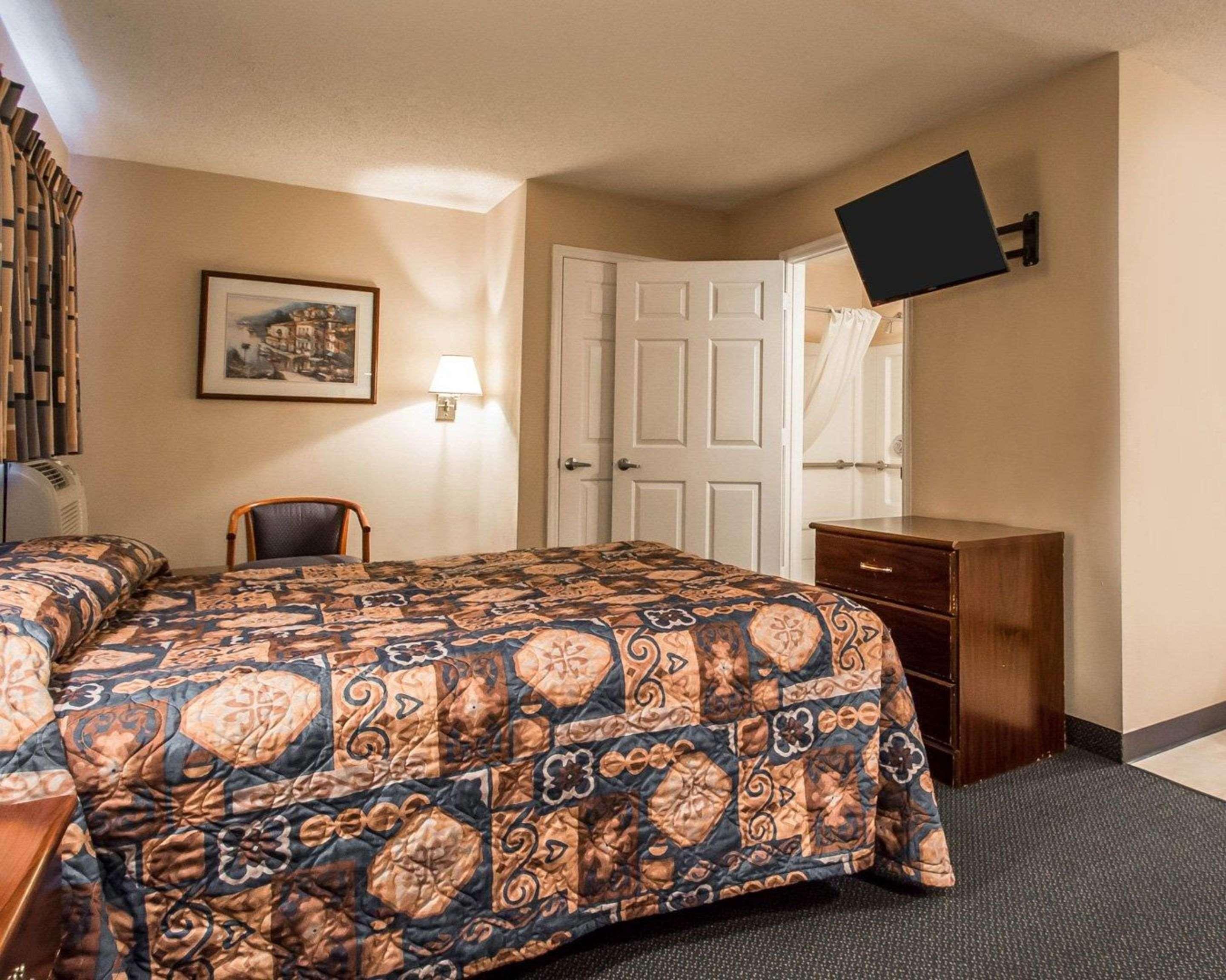 Tampa Bay Extended - Airport Hotel 2*