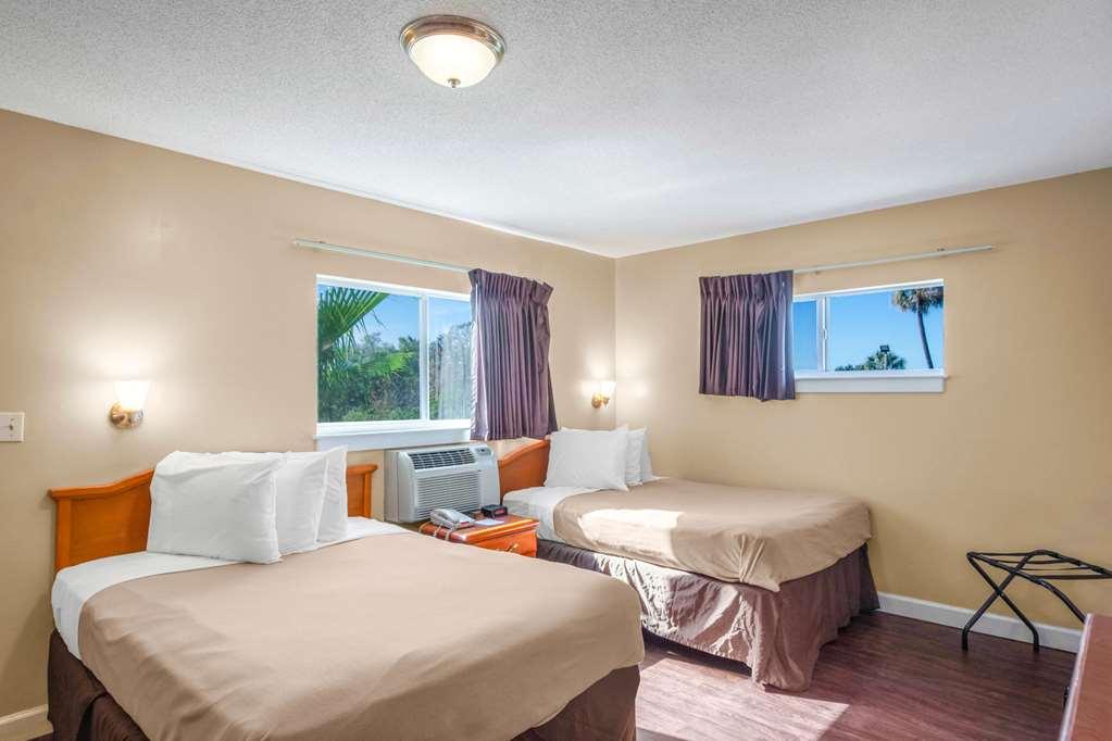 Hotel Tampa Bay Extended - Airport West Chase