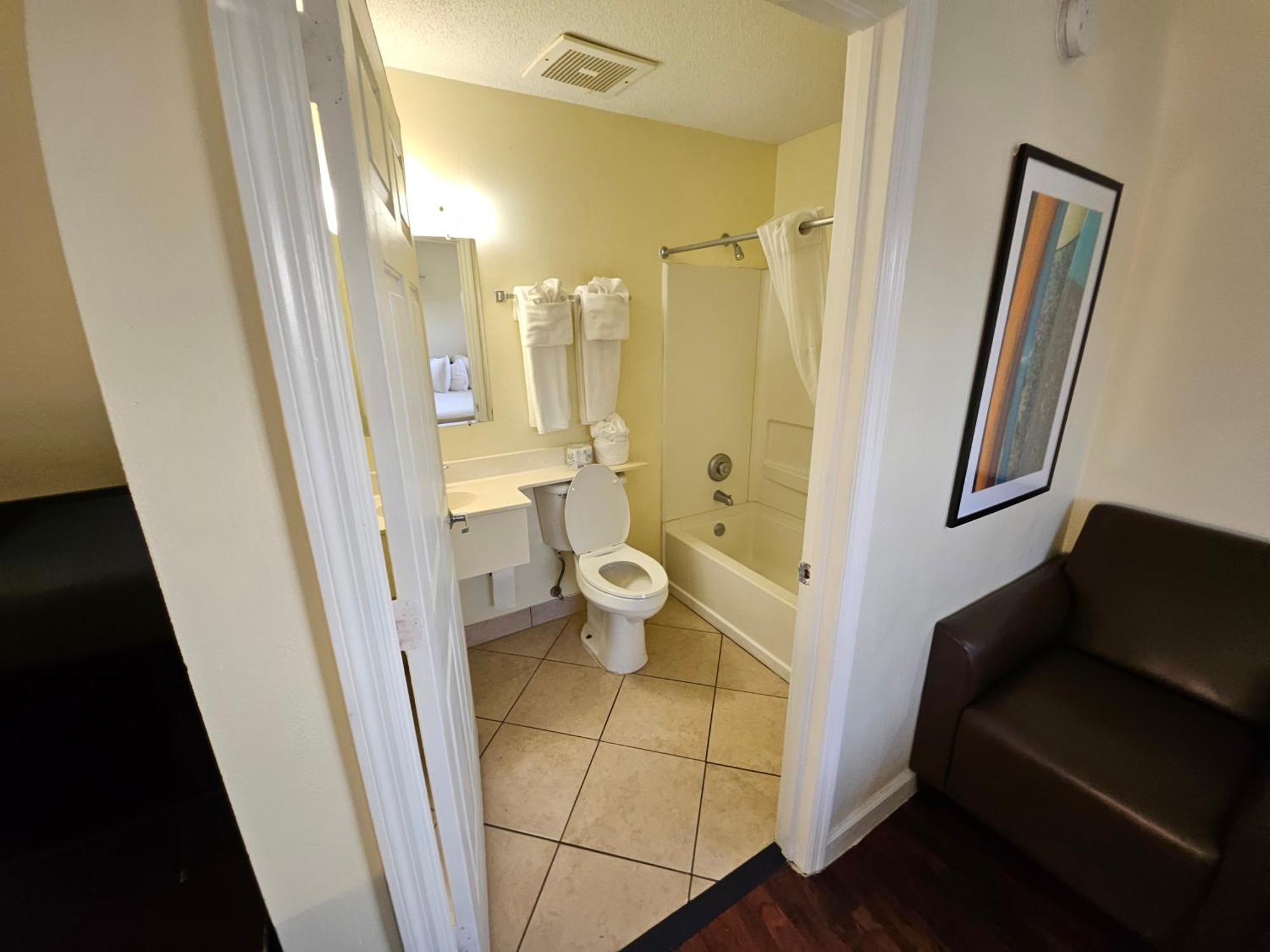 Hotel Tampa Bay Extended - Airport 2*