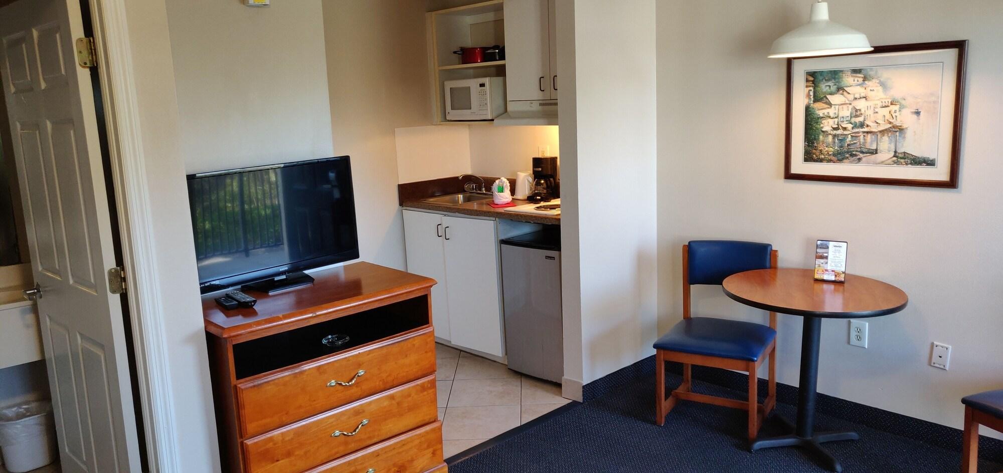 Hotel Suburban Airport West Chase