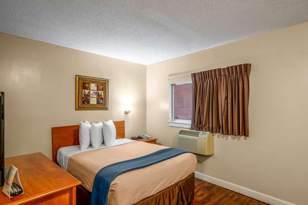 Tampa Bay Extended - Airport 2*