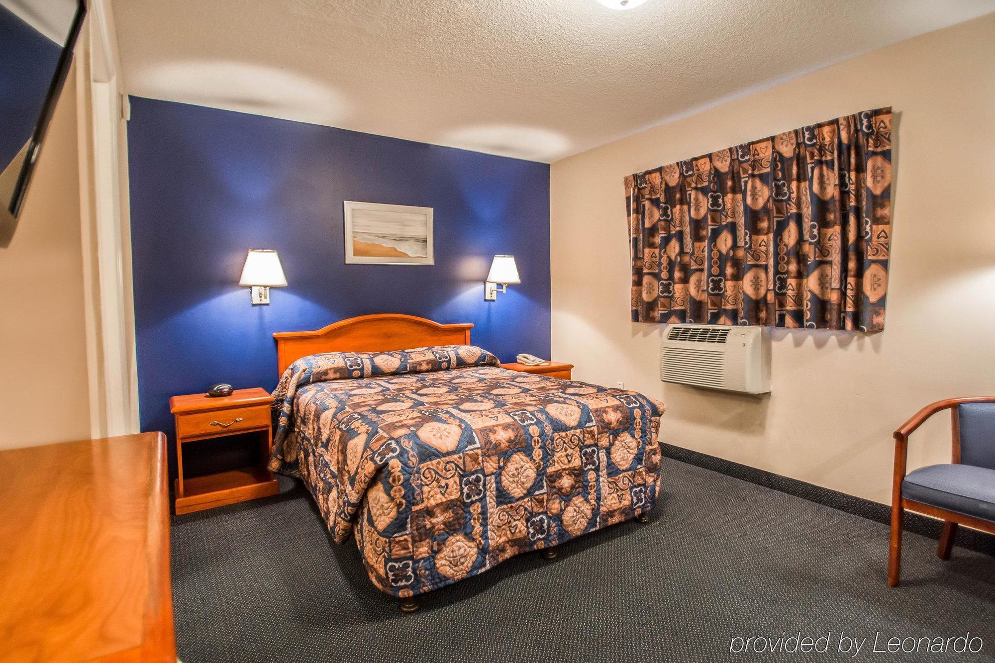 Hotel Tampa Bay Extended - Airport 2*